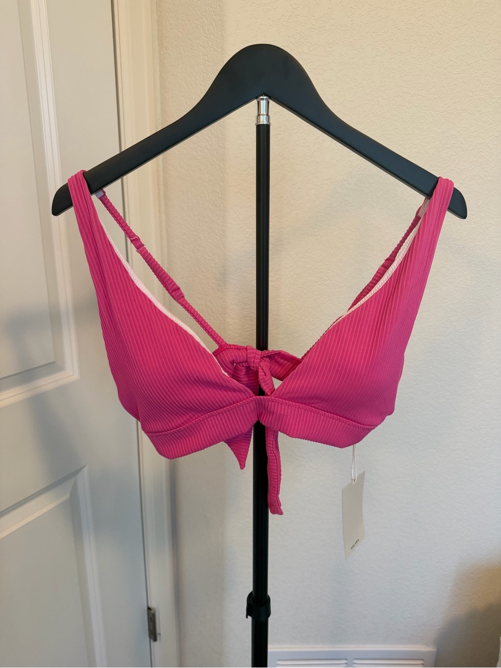 HALARA Ribbed Tie-Front Bikini Top - Fuchsia Pink